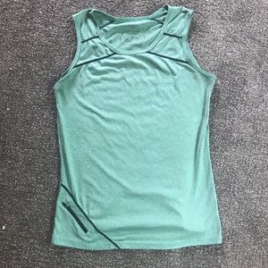Oiselle Tank M
